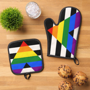 SlipperyJoe's straight ally flag smooth rainbow gr Oven Mitt & Pot Holder Set