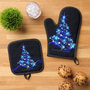 SlipperyJoe's stylised glowing Christmas tree brig Oven Mitt & Pot Holder Set
