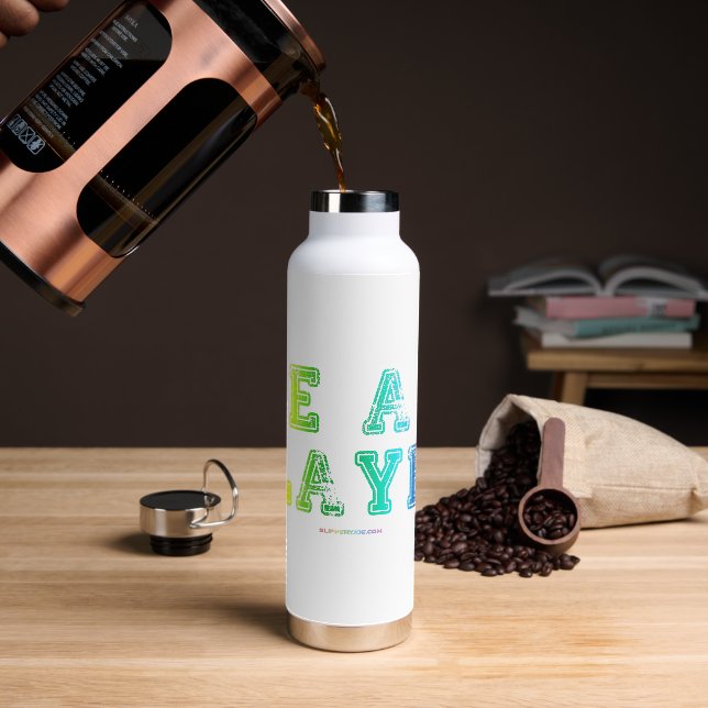 SlipperyJoe's team player filled with smooth rainb Water Bottle (Coffee)