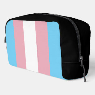 SlipperyJoe's transgender pride flag visibility di Dopp Kit