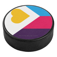 SlipperyJoe's tricolor polyamory pride flag three 