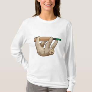 Sloth at Cricket with Cricket bat T-Shirt