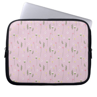 small flowers laptop sleeve