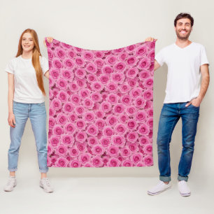 Small Pink Roses Fleece Blanket
