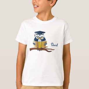 Smart Owl Reading book Personalizable T-Shirt