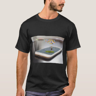 Smartphone Composing Art T-Shirt