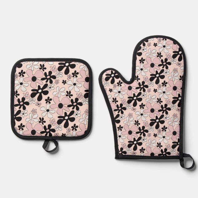 Smashingly Mod Flower Blooms Oven Mitt & Pot Holder Set (Front)