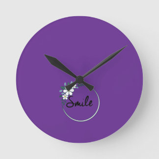 Smile Cara Round Clock