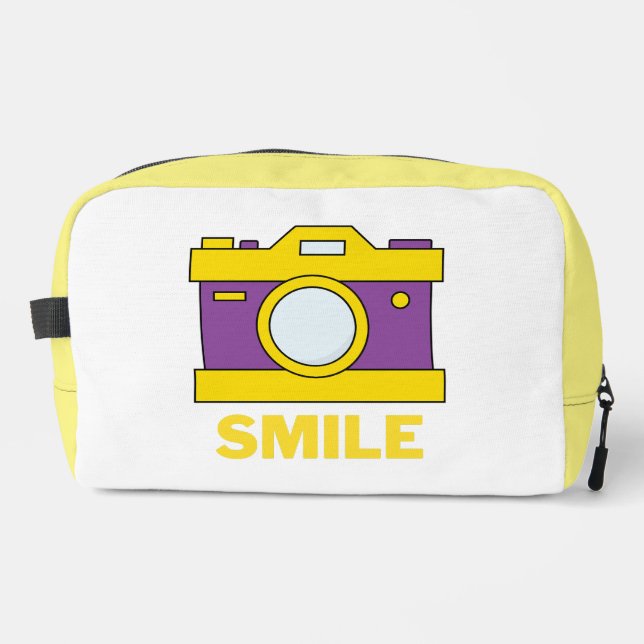 smile for free photo dopp kit (Front)