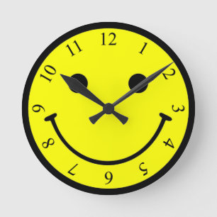 SMILE ROUND CLOCK