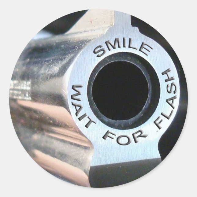 Smile-wait for flash.jpg classic round sticker (Front)