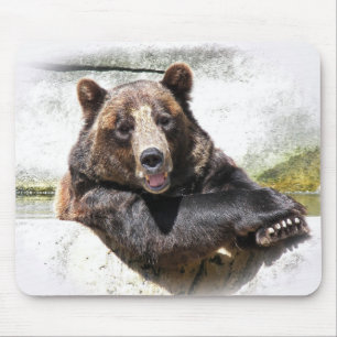 smiling brown bear mouse mat