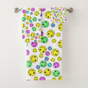 Smiling Faces B   Bath Towel Set