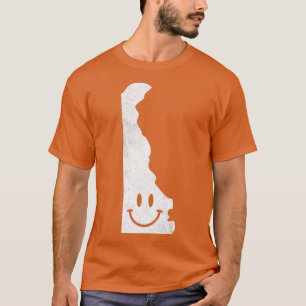 Smiling in DE Funny Delaware Happy Face T-Shirt