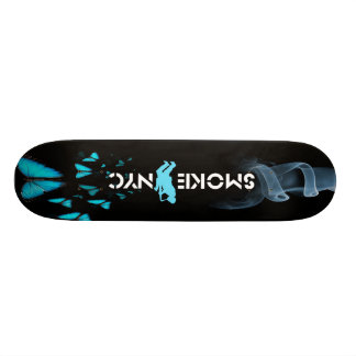 Smoke Skateboard