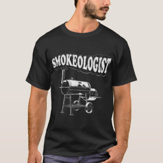 Smokeologist - Funny Pitmaster BBQ Smoker Grilling T-Shirt