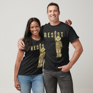 Smokey the bear resist T-Shirt