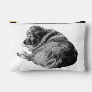 Smooth Fur Dog Offers Peaceful Holiday Accessory Pouch