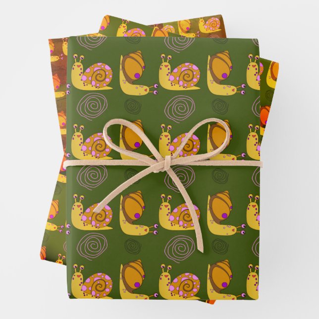 Snail Patterned Wrapping Paper Sheet Set (In situ)