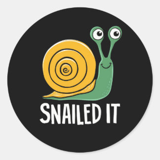 SNAILED IT CLASSIC ROUND STICKER