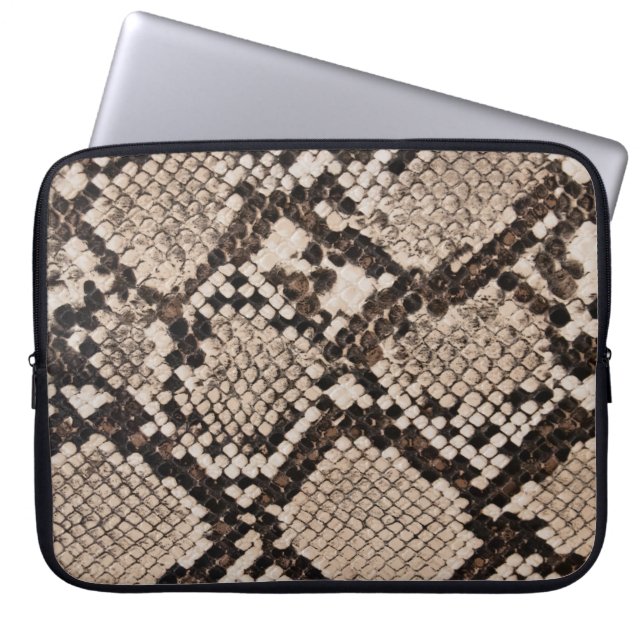Snake skin: textured background. laptop sleeve (Front)
