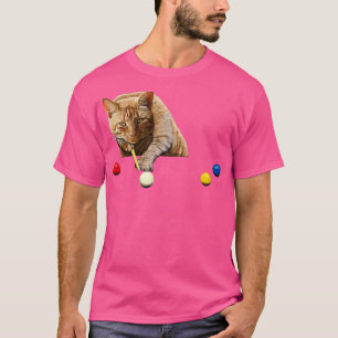 SNOOKER CAT  CAT PLAYING SNOOKER  POOL BILLIARDS  T-Shirt