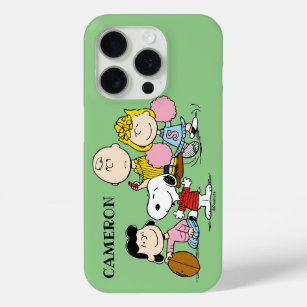 Snoopy and the Gang Play Football iPhone 15 Pro Case