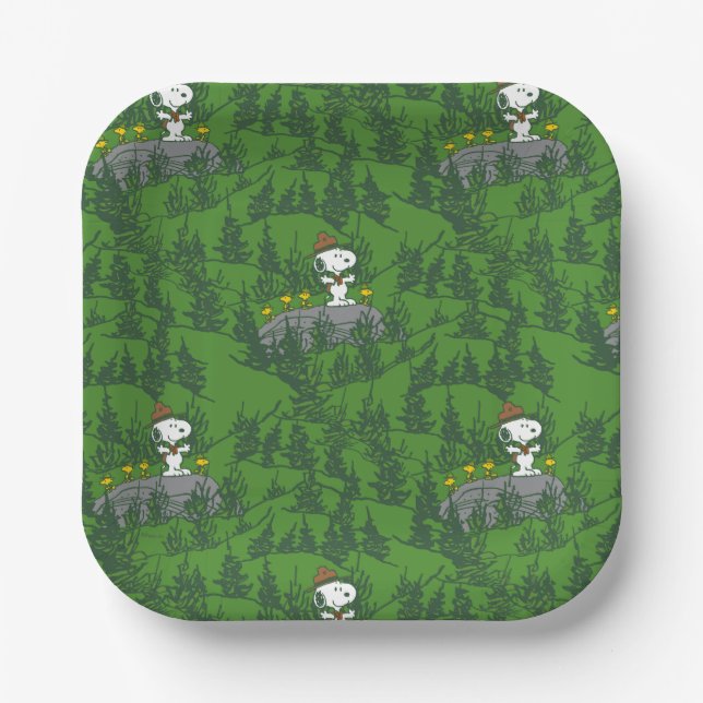 Snoopy Beagle Scout Hiking Pattern Paper Plate (Front)
