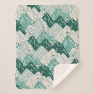 Snoopy Great Outdoors Pattern Sherpa Blanket