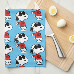 Snoopy "Joe Cool" Standing Tea Towel