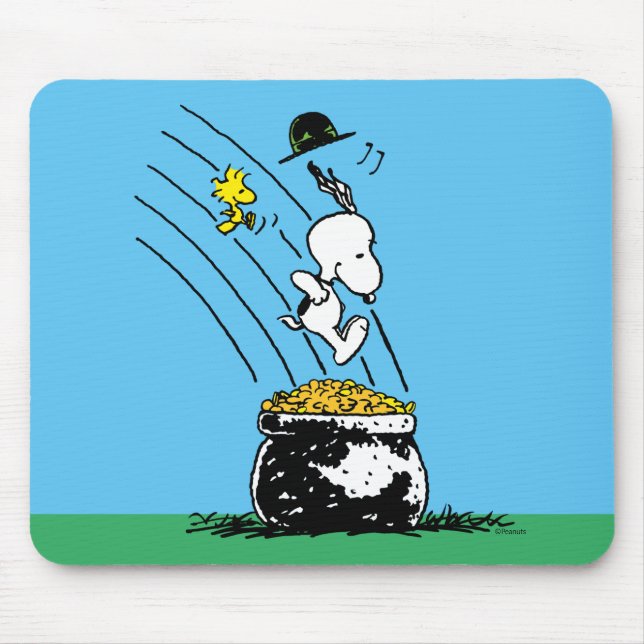 Snoopy Jumping into Pot of Gold Mouse Mat (Front)