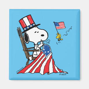 Snoopy Sewing 4th of July Flag Magnet