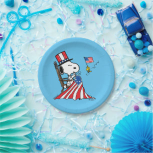 Snoopy Sewing 4th of July Flag Paper Plate