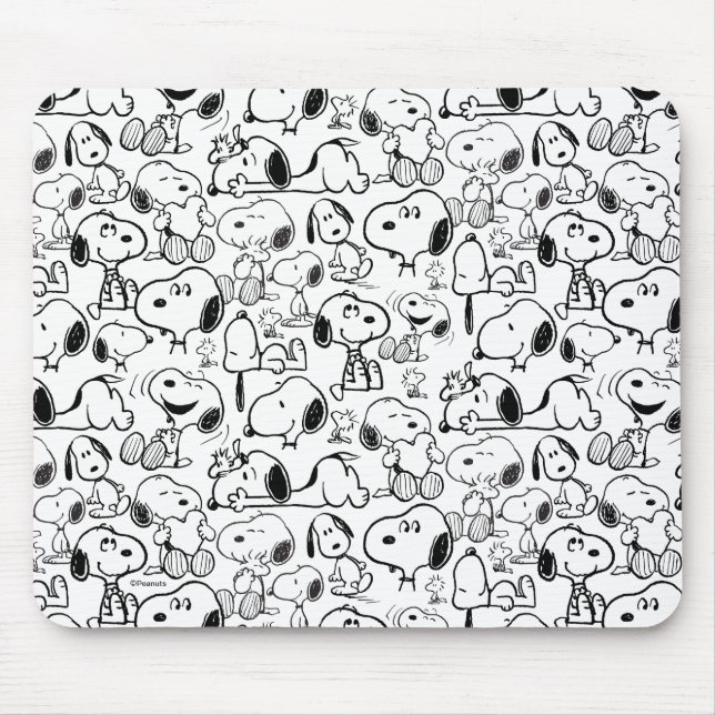 Snoopy Smile Giggle Laugh Pattern Mouse Mat (Front)
