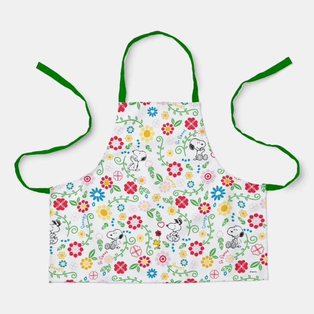 Snoopy So Sweet Flower Pattern Apron (Front)