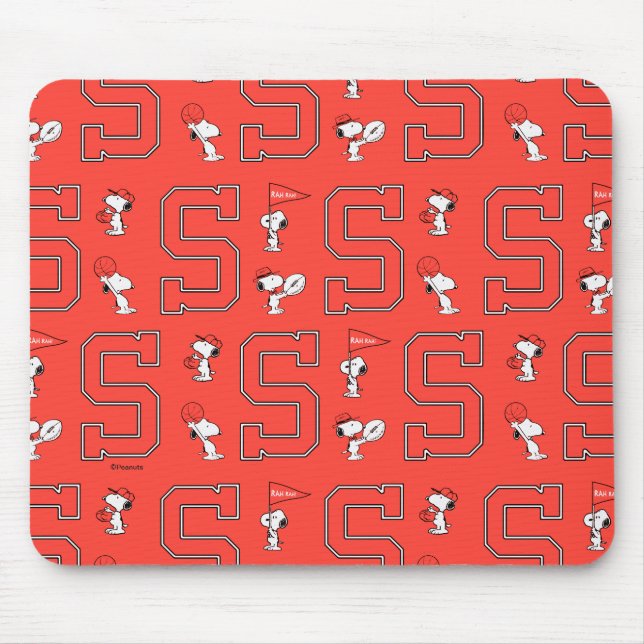 Snoopy Varsity Sports Pattern Mouse Mat (Front)