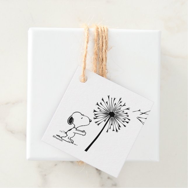 Snoopy With Dandelion Favour Tags (In Situ)
