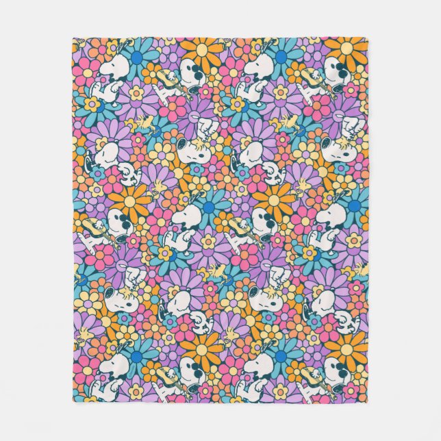 Snoopy & Woodstock Flower Pattern Fleece Blanket (Front)