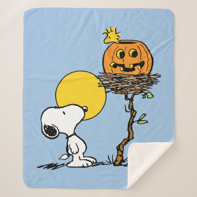 Snoopy & Woodstock Nest With Jack O' Lantern Sherpa Blanket (Front)