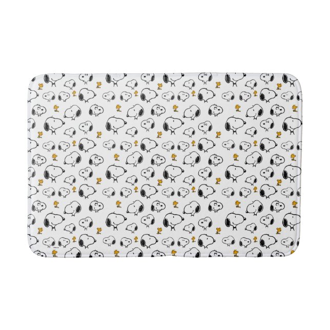 Snoopy & Woodstock Pattern Bath Mat (Front)