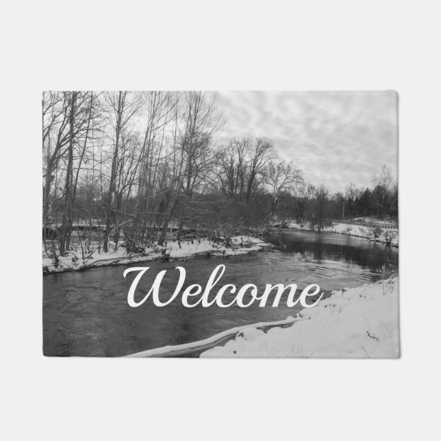 Snow Beauty James River Grayscale Welcome Doormat (Front)