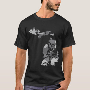 Snow camo Michigan UP fish deer duck turkey bear e T-Shirt