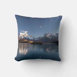 SNOW COVERED MOUNTAIN IN REFLECTIVE PHOTOGRAPHY CUSHION