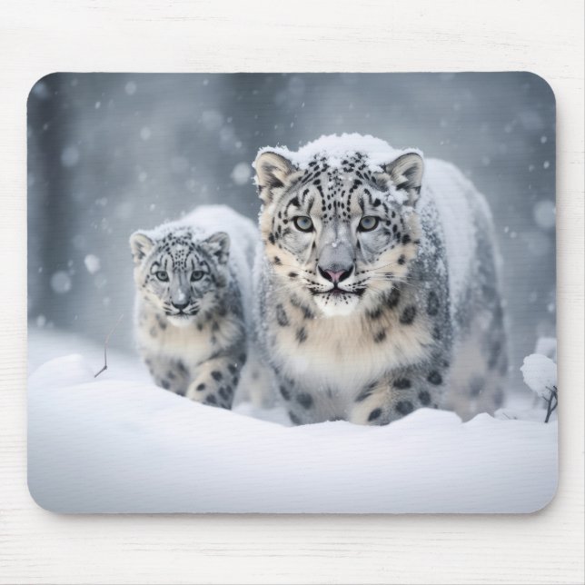 Snow Leopard Animal Family Wandering Mouse Mat (Front)
