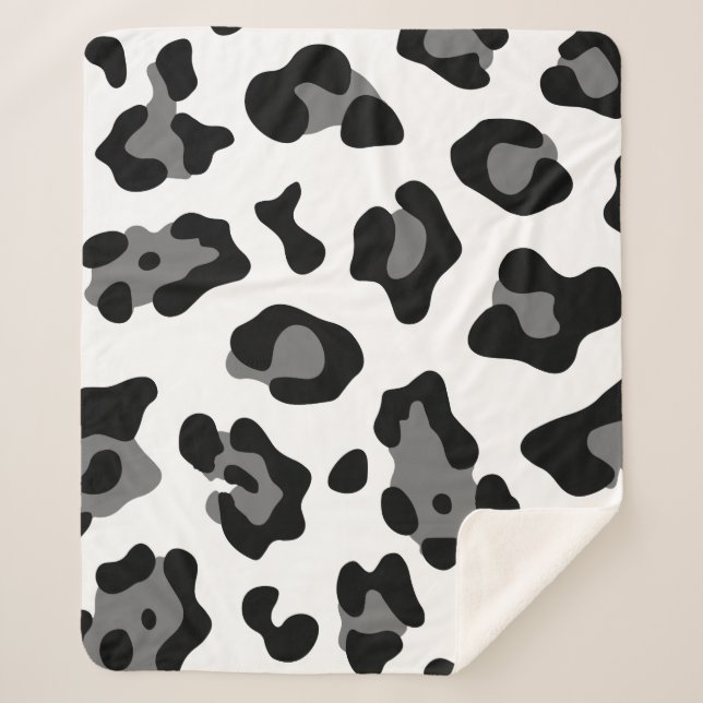 snow leopard sherpa blanket (Front)