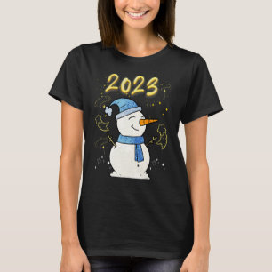 Snow Man Hello Newyear 2023 Goodbye 2022 Happines  T-Shirt
