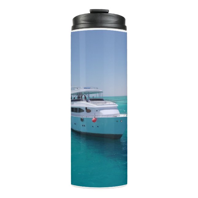 Snow-white yacht  near the White Island in Red Sea Thermal Tumbler (Front)