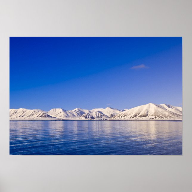 Snowcapped peaks Woodfjord Svalbard Poster (Front)