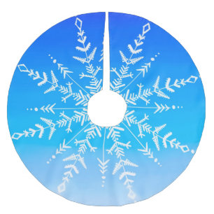Snowflake fractal on blue white colour fade ombre brushed polyester tree skirt