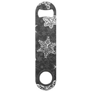 Snowflake pattern
